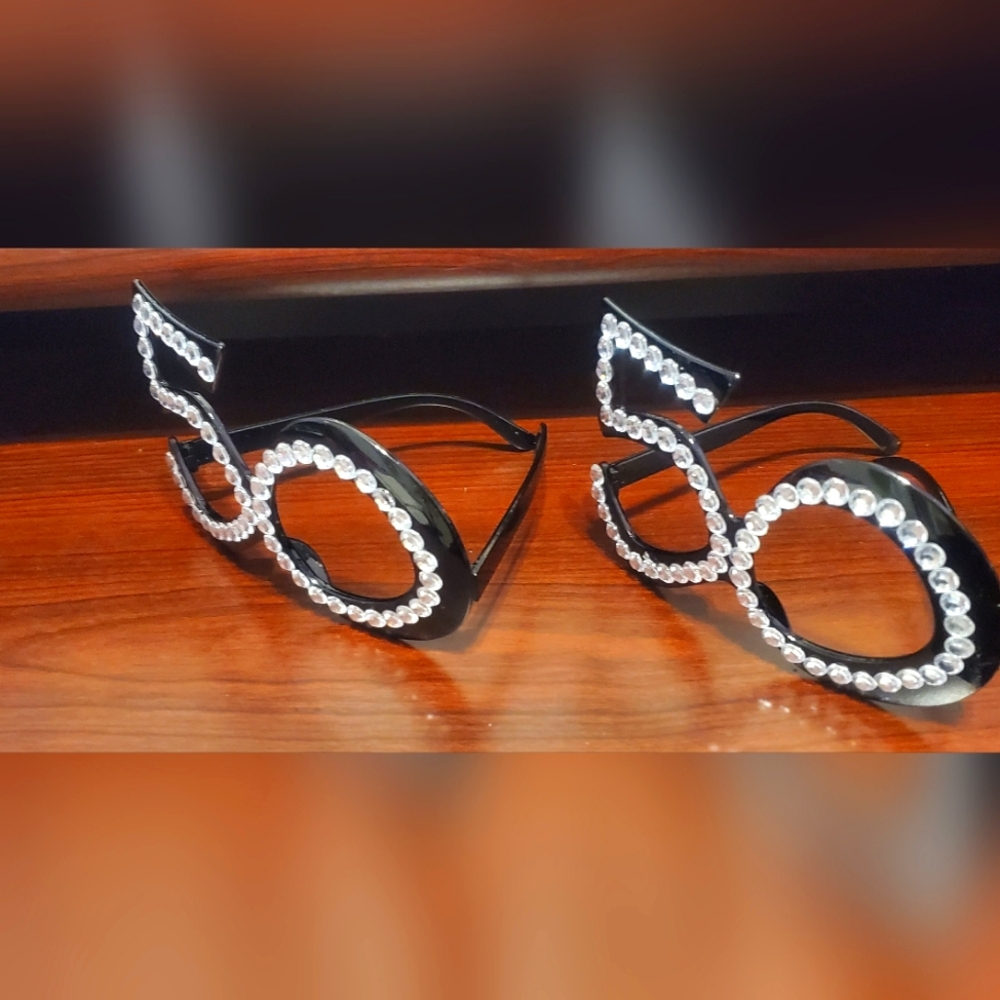 🎉 50th Birthday Rhinestone Glasses Set of 2 Party Photo Booth Props 🎉 - Picture 4 of 7
